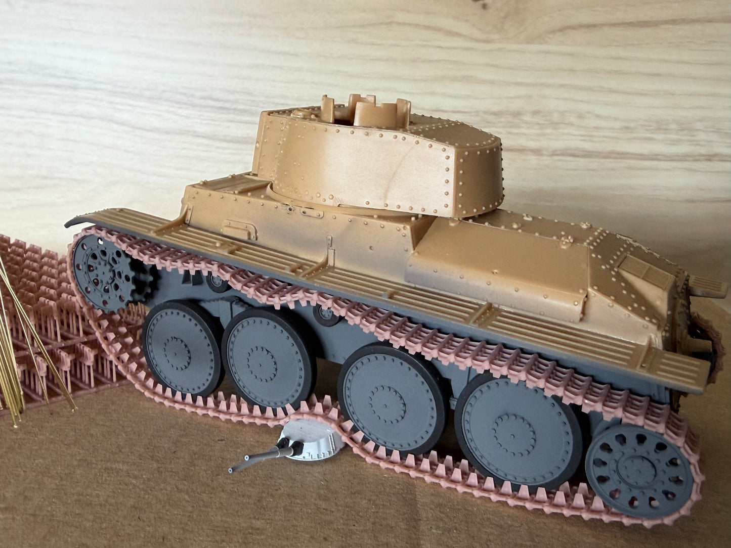 1:35 workable tracks for 38T, Hetzer, bewegliche Ketten für Hetzer, 38T, Jagdpanzer 38, 38 (t)