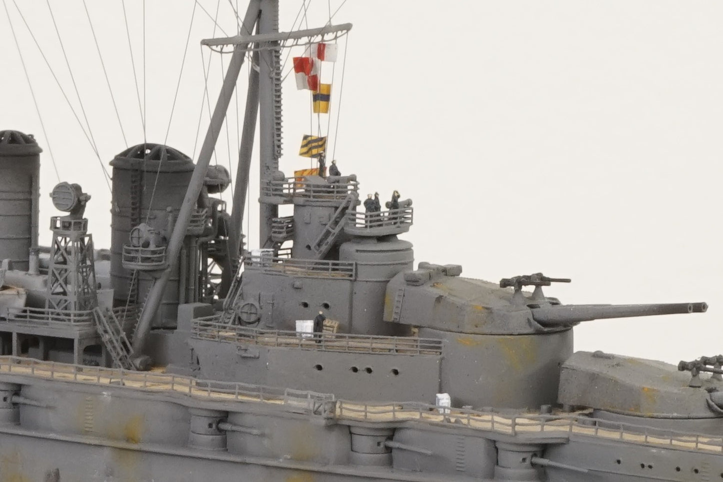 1:700 IJN Battlecruiser Kongo, Fertiges Modell mit Vitrine, Finished model with a Display case