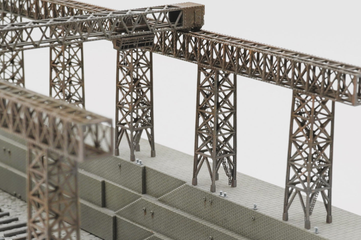 1:700 Dry dock, ship yard, crane, gantry crane, 3d printed model