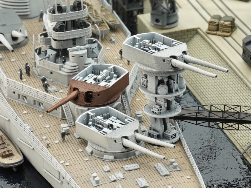 1:700, 1:350, 1:200 German Navy full interior turrets, 2 turrets per kit, 3d printed kit, Bismarck turrets, very detailed