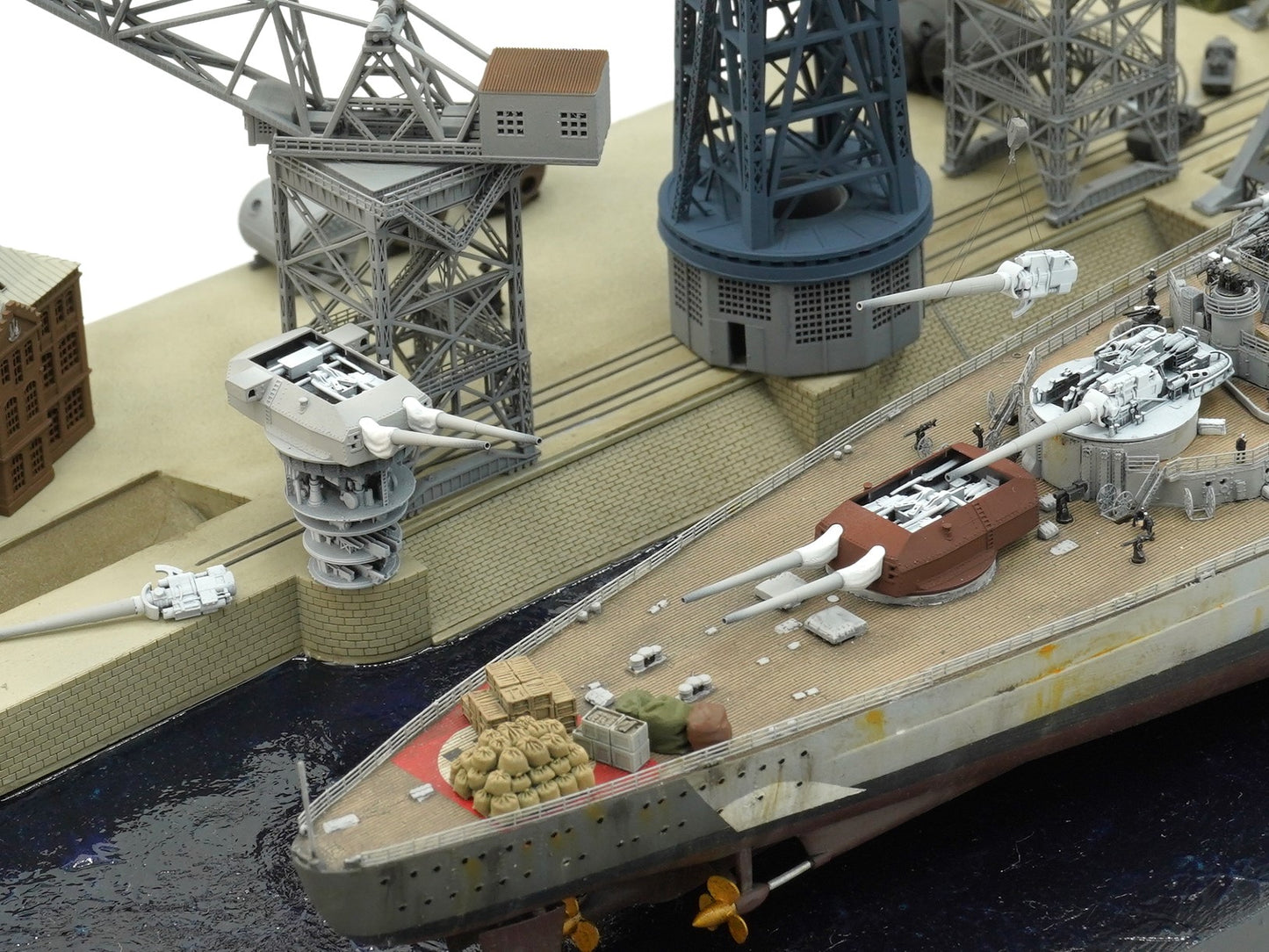 1:700, 1:350, 1:200 German Navy full interior turrets, 2 turrets per kit, 3d printed kit, Bismarck turrets, very detailed