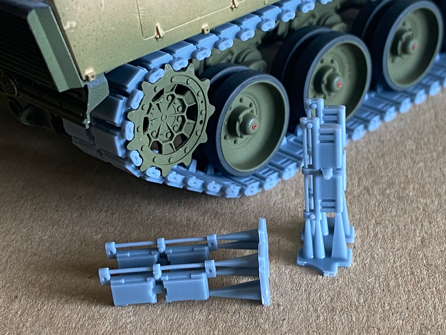 1:35 Pre assembled tracks for Leopard 2, 1:35 Einsatzbereit Ketten, half-finished tracks, 3D printed
