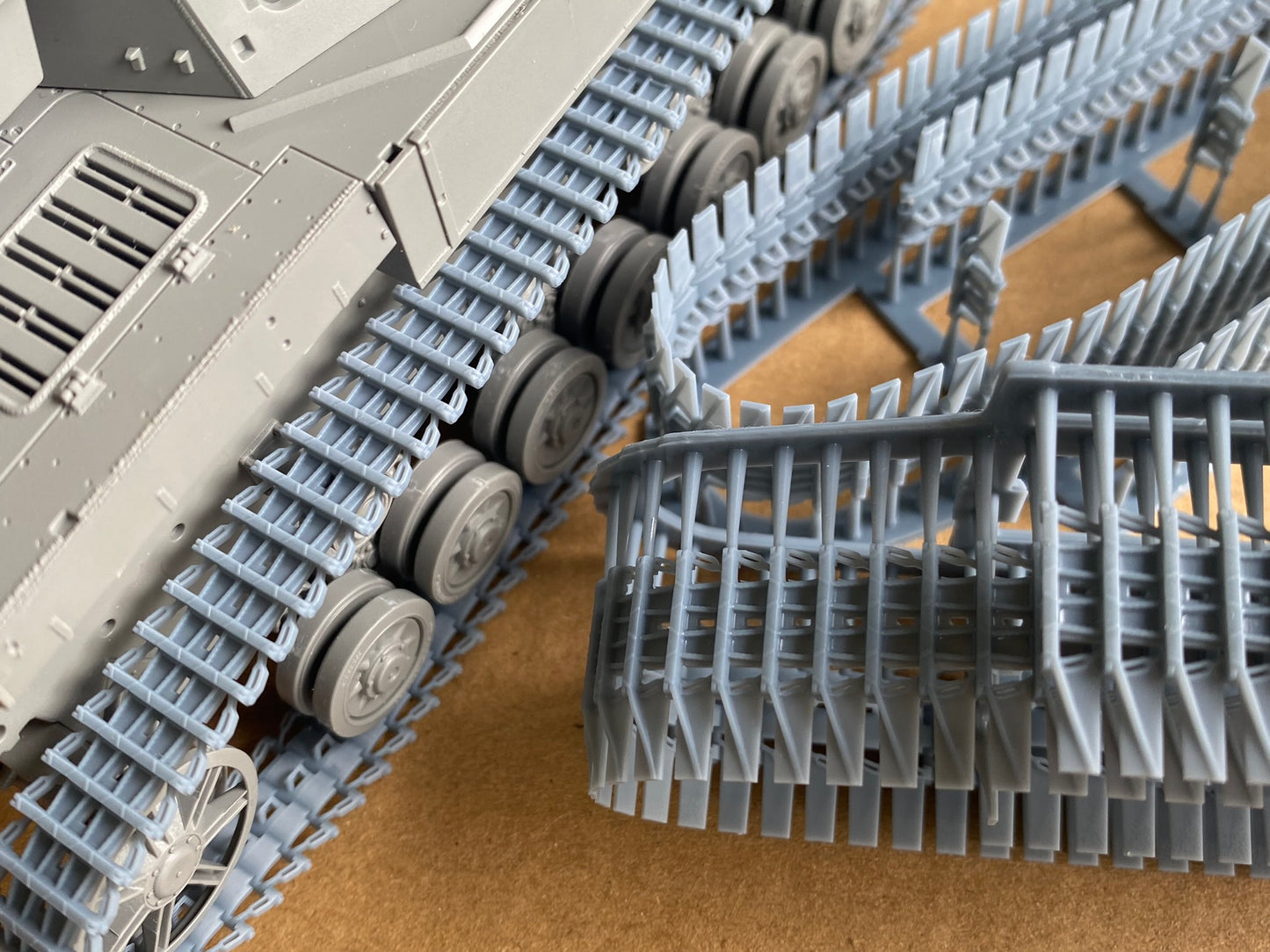 1:35 Pre assembled tracks for Panzer IV, Winterketten, Ostketten, 1:35 Einsatzbereit Ketten, half-finished tracks, 3D printed, Ostwind, Wirbelwind, Flakpanzer