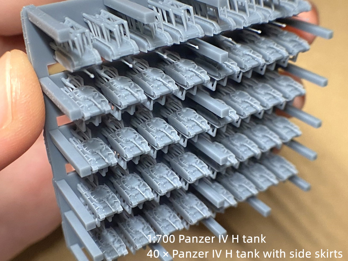 1:700, 1:350 German medium tanks, Panzer III, Panzer IV, Panzer V, Panther tank, Stug III, assault gun, Jagdpanther, diorama, wwii german tanks