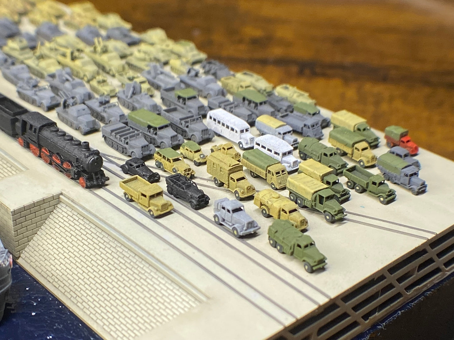 1:700, 1:350, 1:144 German truck, personnel carrier, bus, classic cars, Opel Blitz, Omnibus, Kübelwagen, LO 2000, AHN, Mercedes-Benz W31, Henschel 33 D1, Opel Olympia, L3H163, Horch 850