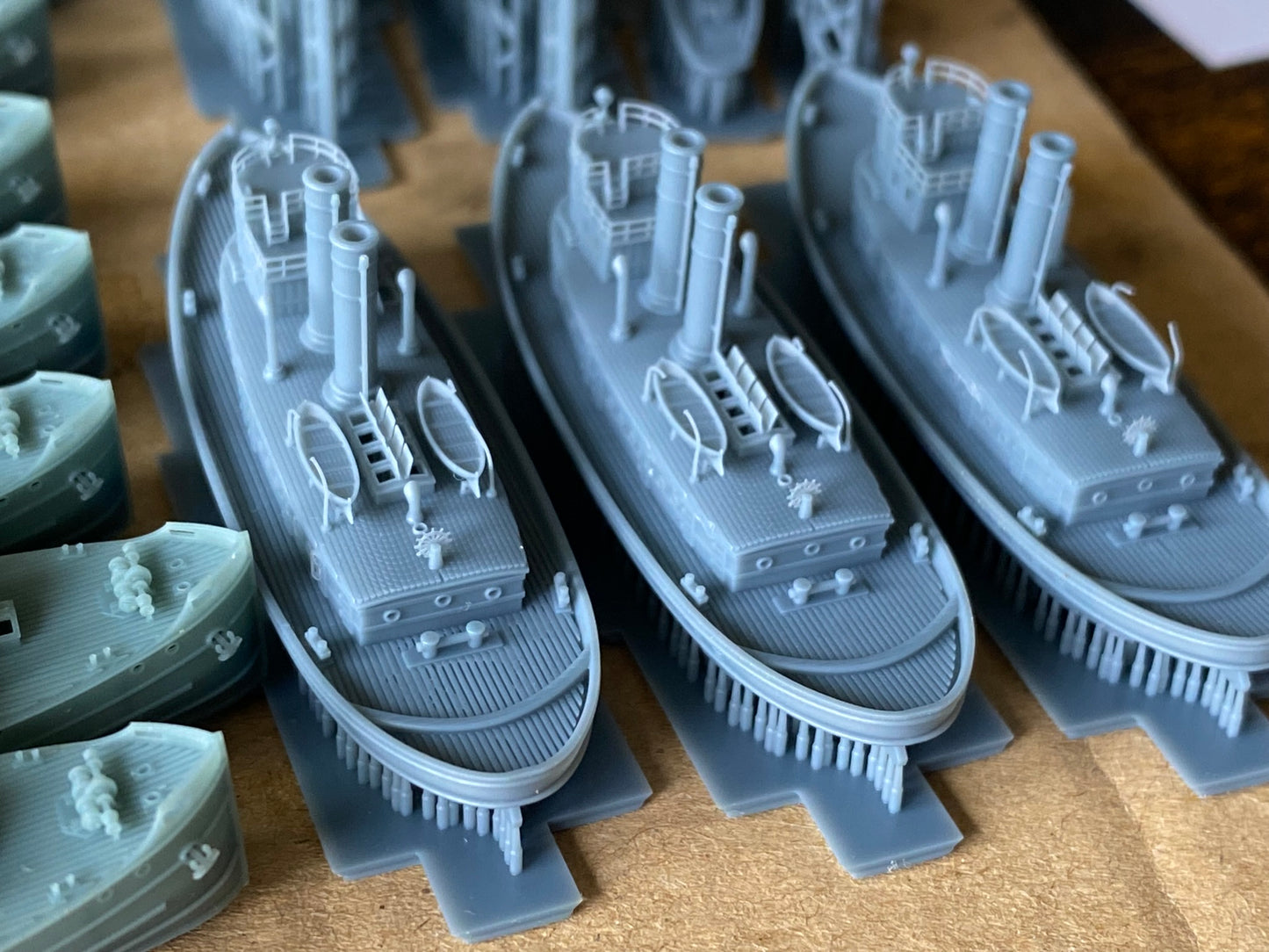 1:700 Auxiliary ships, tugboat, ferry, coal ship, oil tanker, barracks ship, floating crane