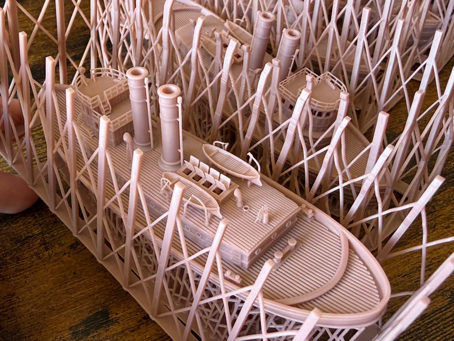 1:350 Auxiliary ships, tugboat, ferry, coal ship, oil tanker, barracks ship, floating crane