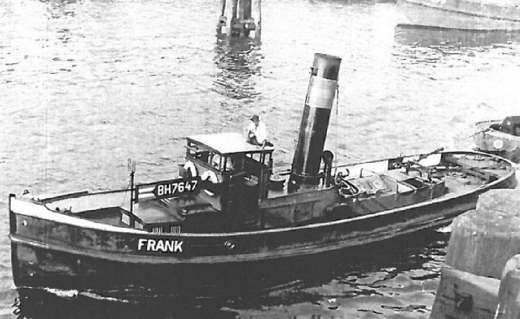 1:700 Auxiliary ships, tugboat, ferry, coal ship, oil tanker, barracks ship, floating crane