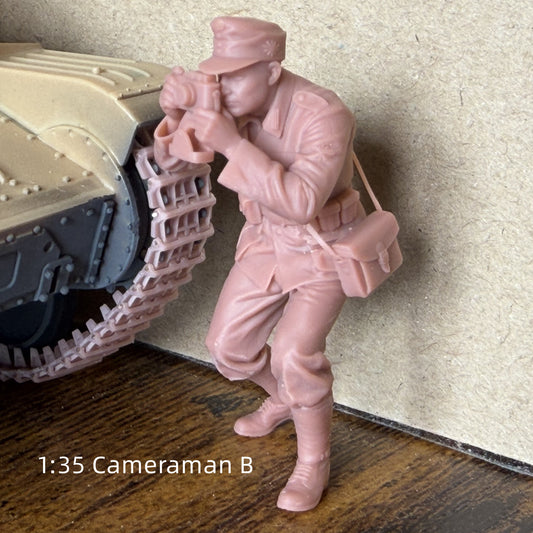 1:35 German Soldier Figures, Deutsche Soldatenfiguren, cameraman,