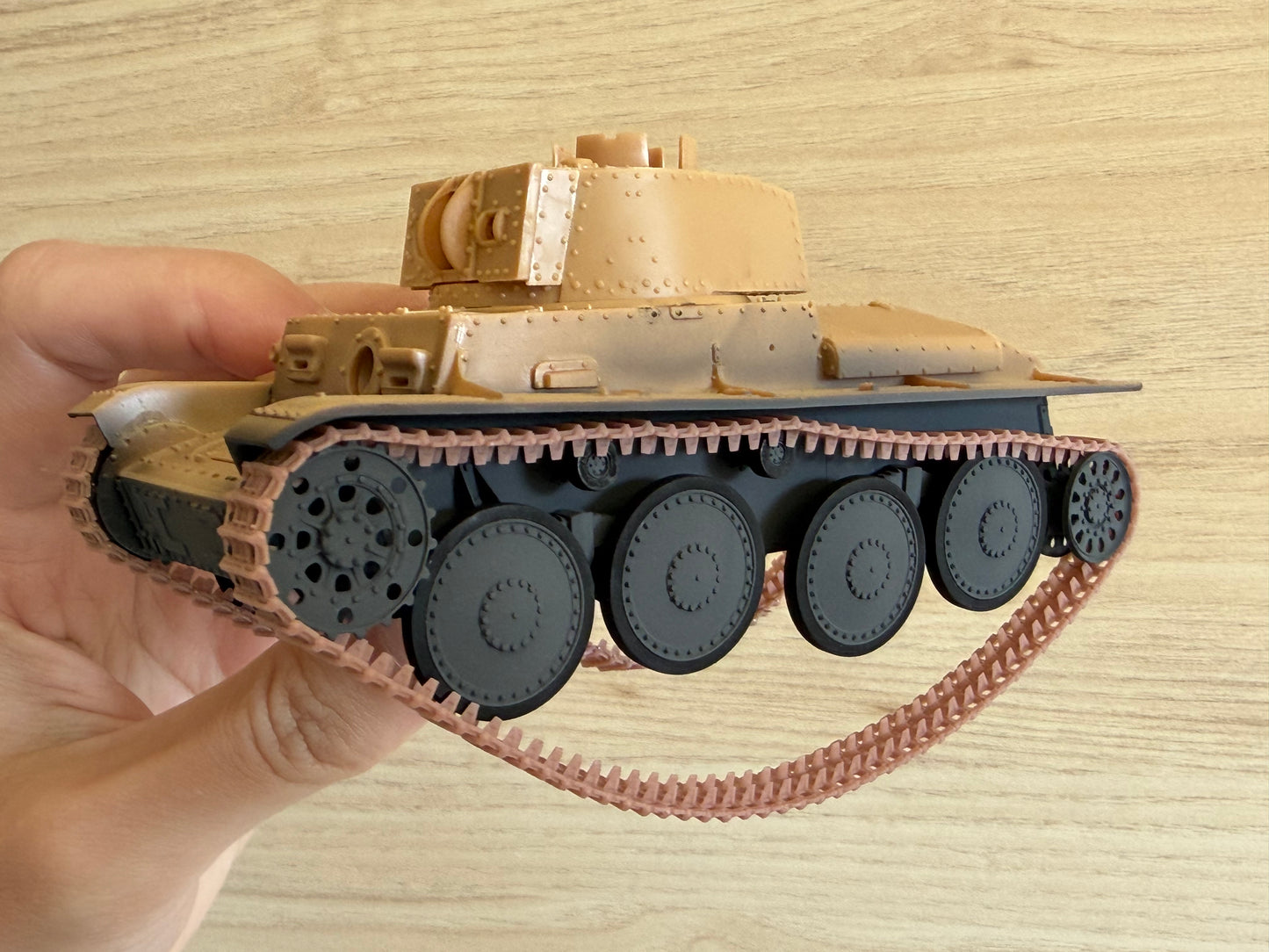 1:35 workable tracks for 38T, Hetzer, bewegliche Ketten für Hetzer, 38T, Jagdpanzer 38, 38 (t)