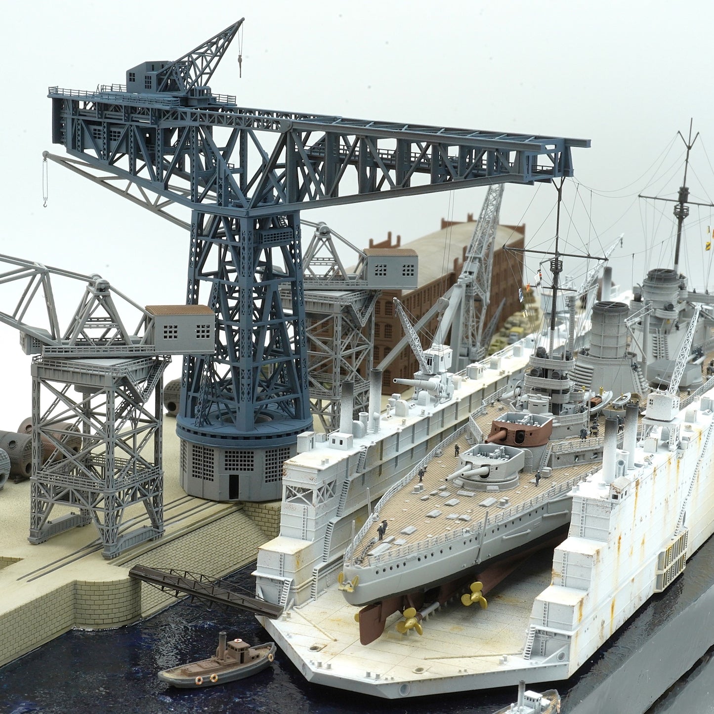 1:700 Hamburg Port and Shipyard, Hamburger Hafen und Werft. BV 250 t crane, warehouse, Blohm Voss