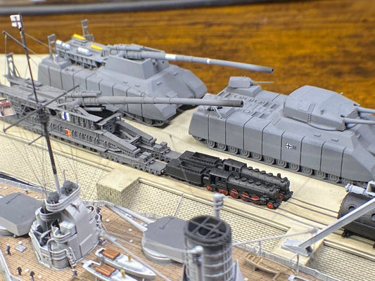 1:700, 1:350 German super heavy tanks set,  P1000 Ratte und P1500 landkreuzer, E100, Maus, Karl Gerät, Krupp Räumer S, V2