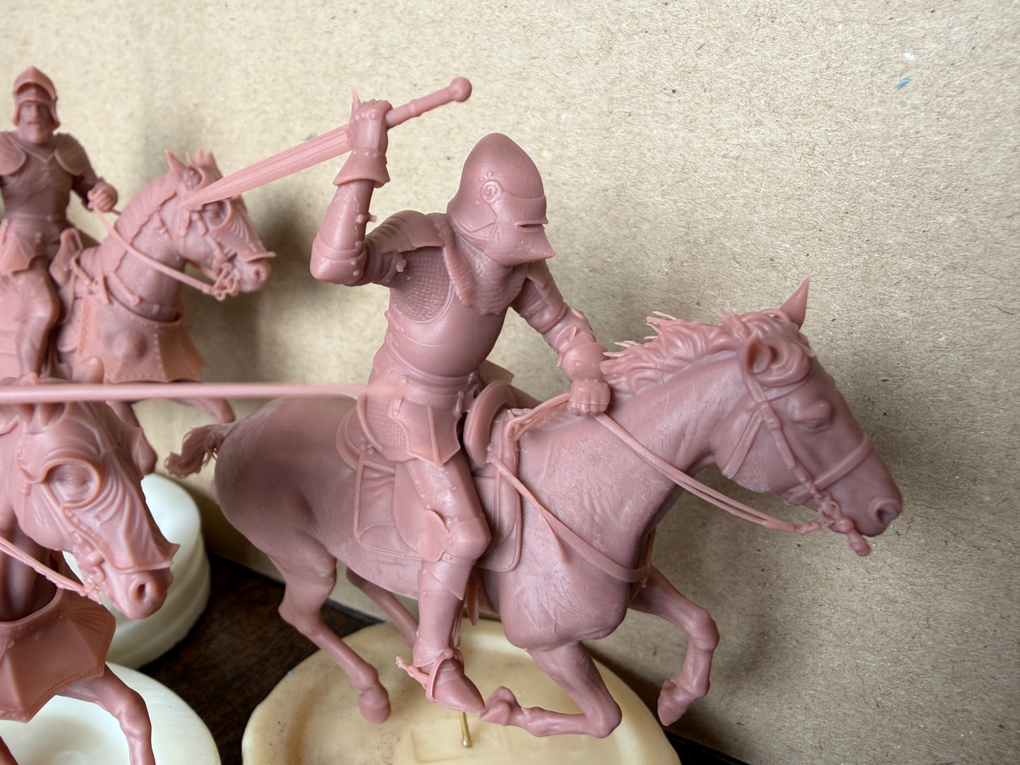 1:35 Knights, medieval Knight, Ritter, mittelalterlicher Ritter, Gambeson, Chainmail, Brigandine, Plate Armor, Cuirass, Gothic armor