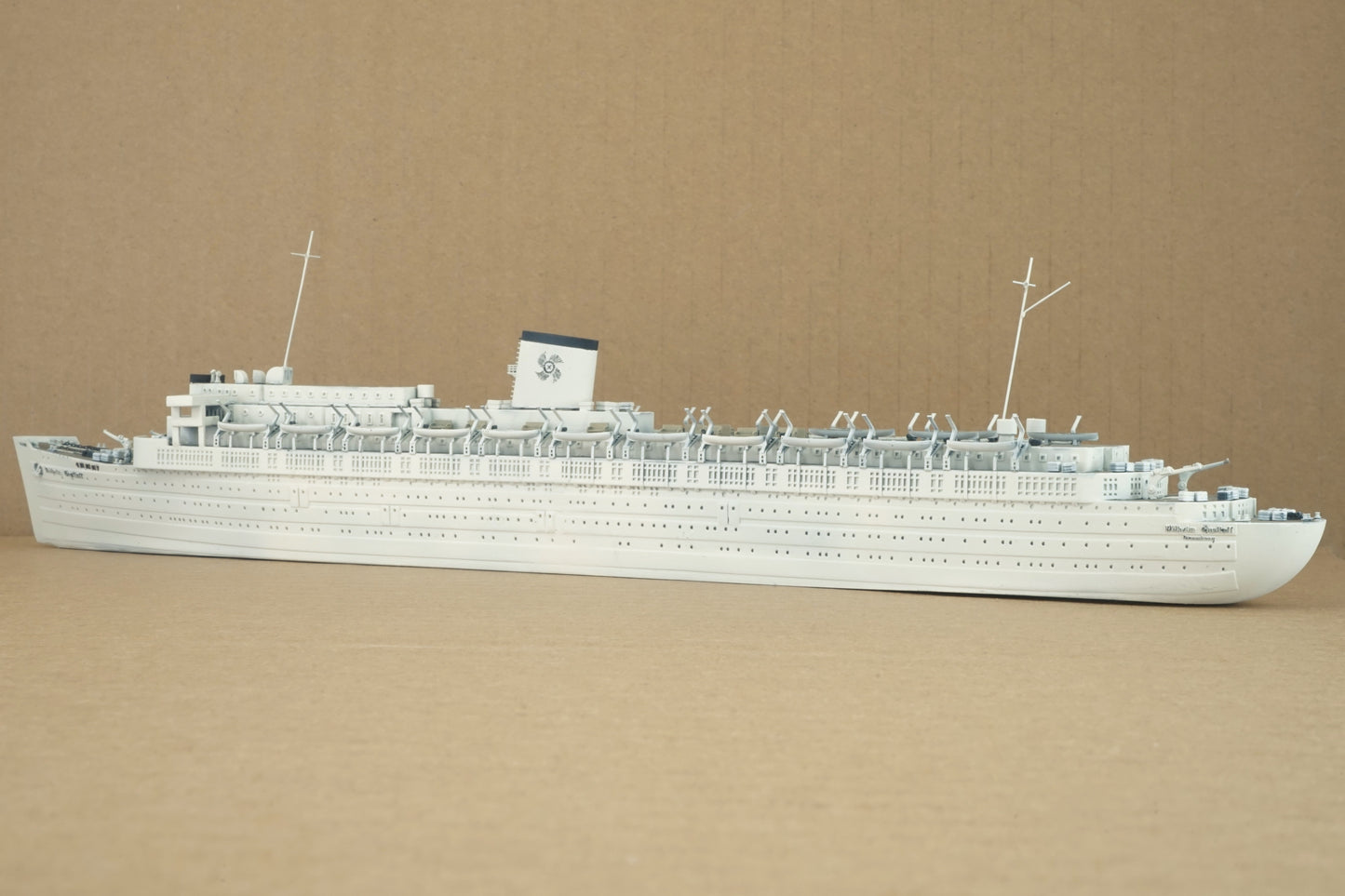 1:700 Wilhelm Gustloff, resin, 3D printed kit, Waterline, Full Hull