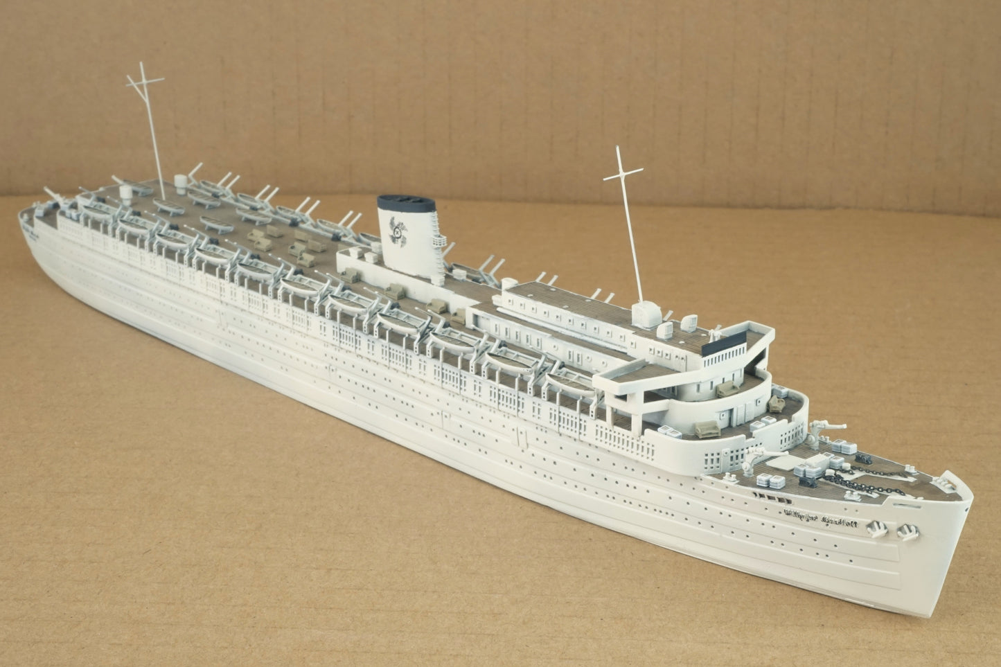 1:700 Wilhelm Gustloff, resin, 3D printed kit, Waterline, Full Hull